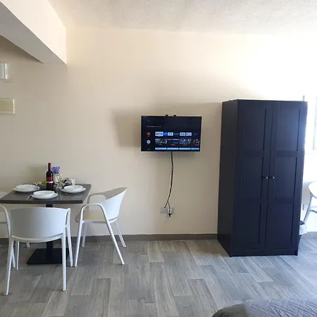 Leucolla Hill & Sea Apartment Protaras